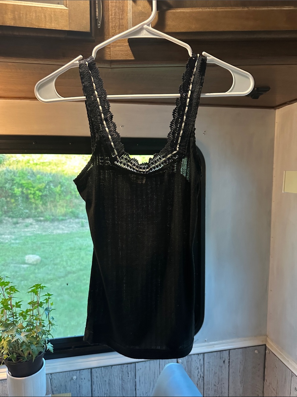 NWOT - Free people - Black Lace Trim Tank Top size XS
